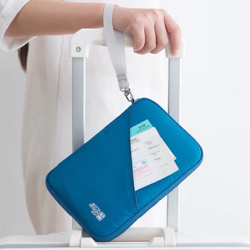 High quality Travel passport pouch Korean design passport tickets organizer bag